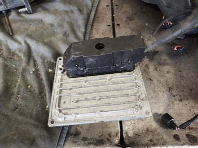 bontott FORD FOCUS II Motorvezérlő