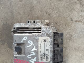 bontott FORD FOCUS II Motorvezérlő