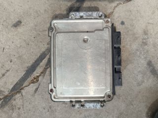 bontott FORD FOCUS II Motorvezérlő