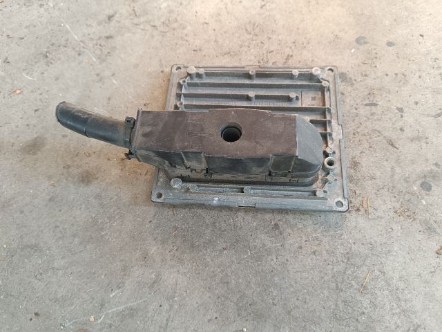 bontott FORD FOCUS II Motorvezérlő