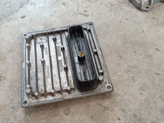 bontott FORD FOCUS II Motorvezérlő