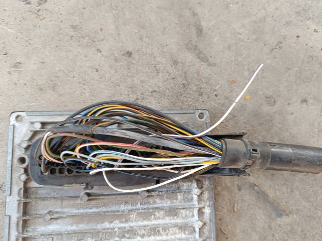 bontott FORD FOCUS II Motorvezérlő