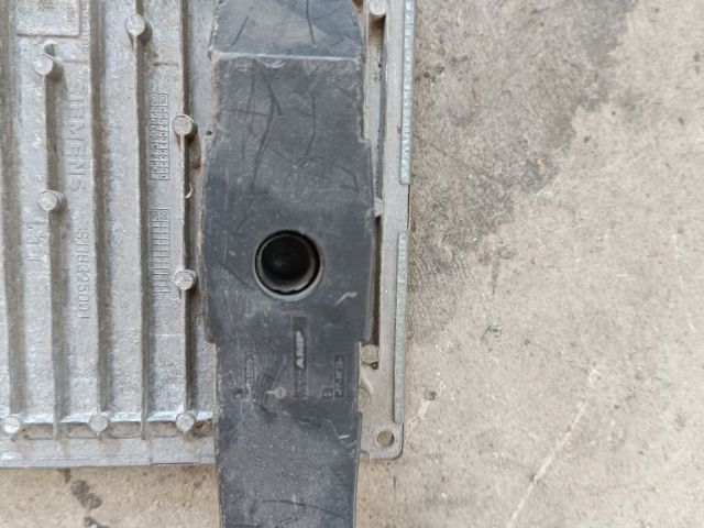 bontott FORD FOCUS II Motorvezérlő