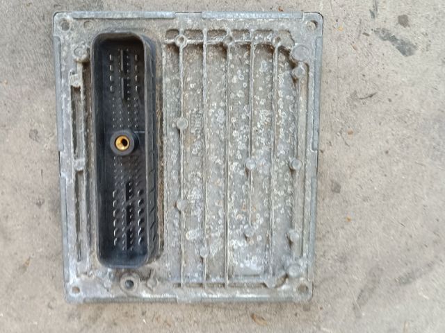 bontott FORD FOCUS II Motorvezérlő