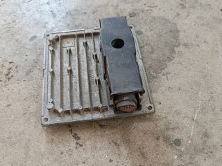 bontott FORD FOCUS II Motorvezérlő