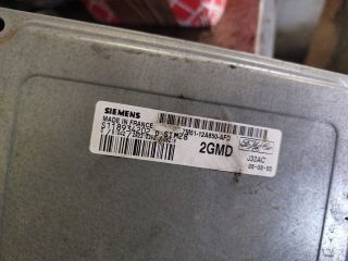 bontott FORD FOCUS II Motorvezérlő