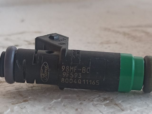 bontott FORD FOCUS II Porlasztó (1 db)