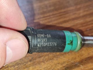 bontott FORD FOCUS II Porlasztó (1 db)