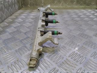 bontott FORD FOCUS II Porlasztó Sor / Híd