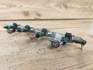 bontott FORD FOCUS II Porlasztó Sor / Híd