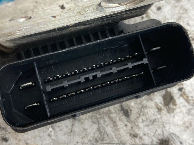 bontott FORD FOCUS II ABS Kocka