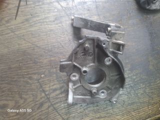 bontott FORD FOCUS II Adagoló Tartó Bak