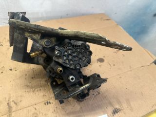 bontott FORD FOCUS II Adagoló