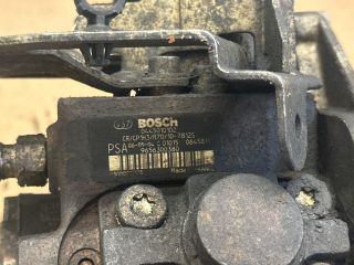 bontott FORD FOCUS II Adagoló