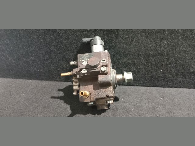 bontott FORD FOCUS II Adagoló