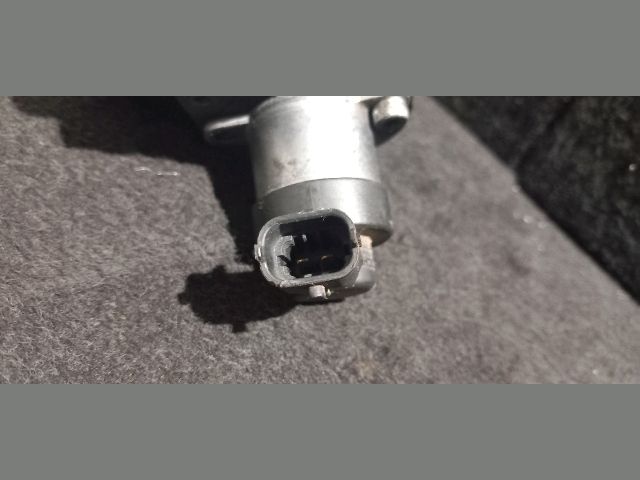 bontott FORD FOCUS II Adagoló