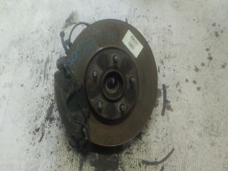 bontott FORD FOCUS II Bal első Csonkállvány Kerékaggyal