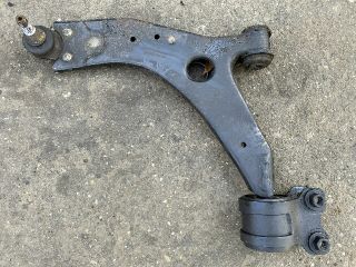 bontott FORD FOCUS II Bal első Lengőkar