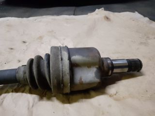 bontott FORD FOCUS II Bal Féltengely