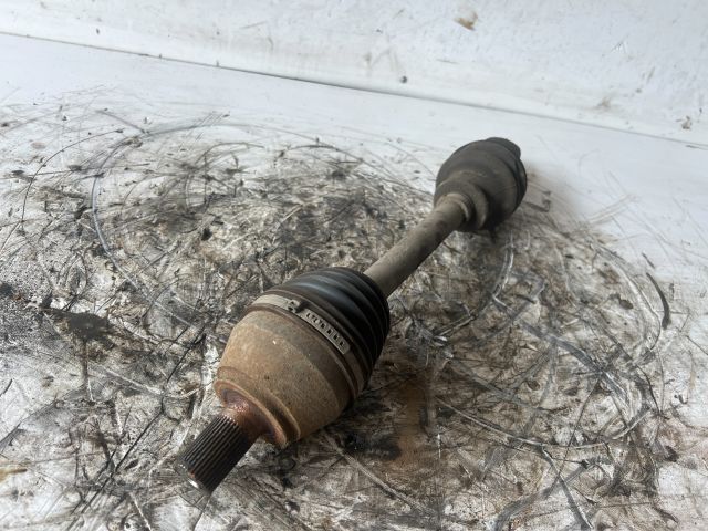 bontott FORD FOCUS II Bal Féltengely