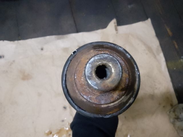 bontott FORD FOCUS II Bal Féltengely