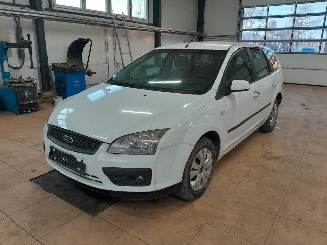 bontott FORD FOCUS II Biztosítéktábla Motortér