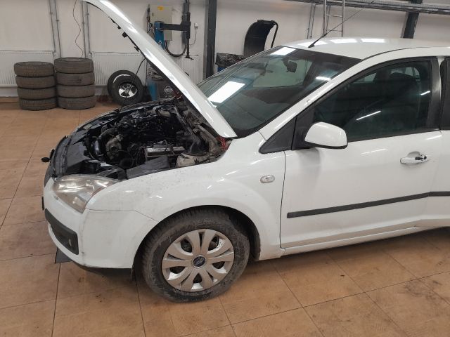 bontott FORD FOCUS II Biztosítéktábla Motortér