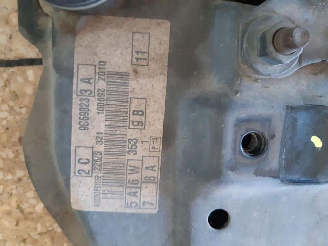 bontott FORD FOCUS II Első Bölcső