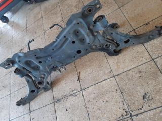 bontott FORD FOCUS II Első Bölcső