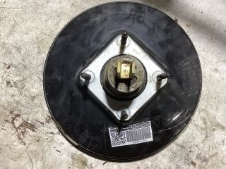 bontott FORD FOCUS II Fékrásegítő