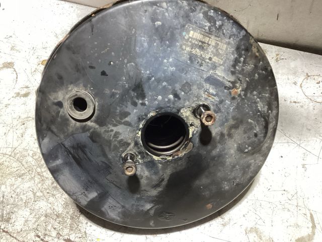 bontott FORD FOCUS II Fékrásegítő