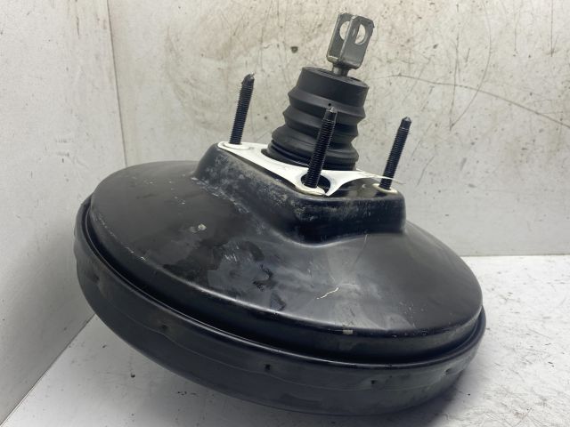 bontott FORD FOCUS II Fékrásegítő