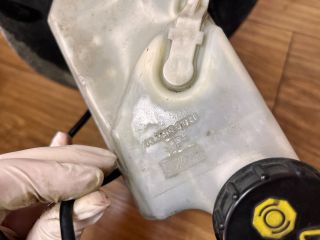 bontott FORD FOCUS II Fékrásegítő