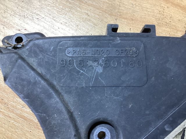 bontott FORD FOCUS II Felső Vezérlés Burkolat