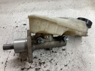 bontott FORD FOCUS II Főfékhenger