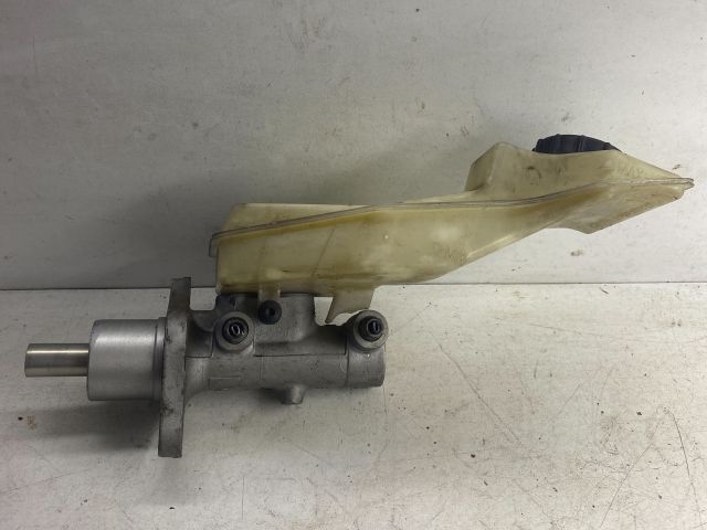 bontott FORD FOCUS II Főfékhenger