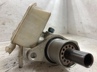 bontott FORD FOCUS II Főfékhenger