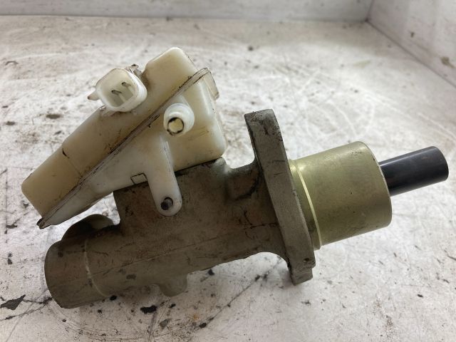 bontott FORD FOCUS II Főfékhenger