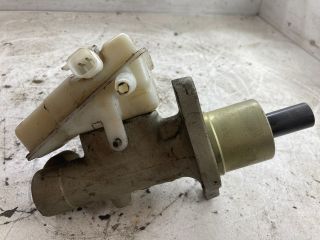 bontott FORD FOCUS II Főfékhenger