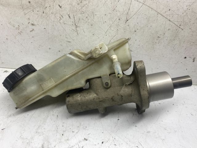 bontott FORD FOCUS II Főfékhenger