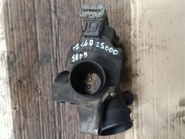 bontott FORD FOCUS II Fojtószelep (Elektromos)