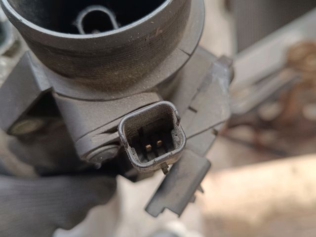 bontott FORD FOCUS II Fojtószelep (Elektromos)