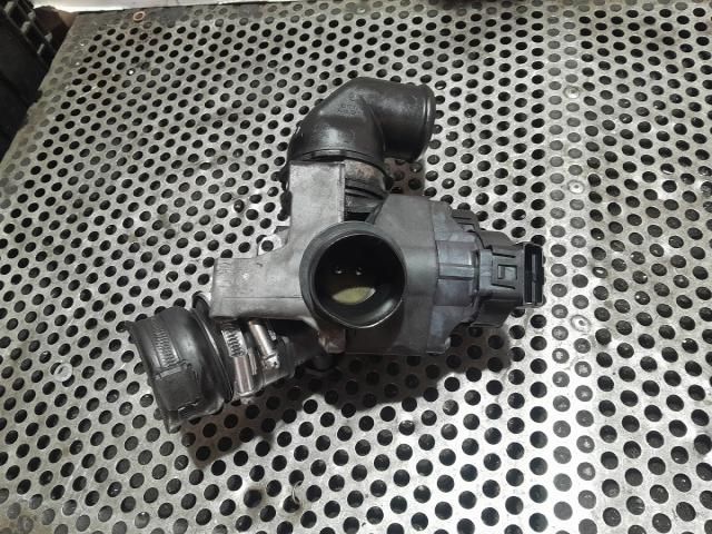 bontott FORD FOCUS II Fojtószelep (Elektromos)