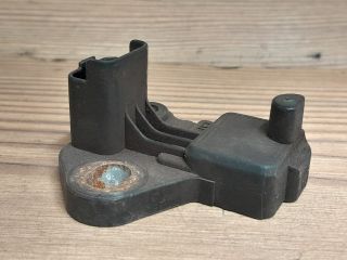 bontott FORD FOCUS II Főtengely Fordulatszám Jeladó