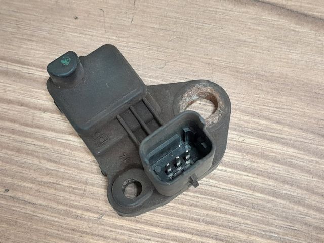 bontott FORD FOCUS II Főtengely Fordulatszám Jeladó