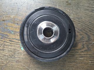 bontott FORD FOCUS II Főtengely Szíjtárcsa