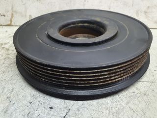 bontott FORD FOCUS II Főtengely Szíjtárcsa