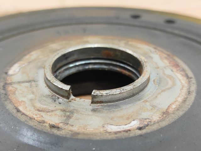 bontott FORD FOCUS II Főtengely Szíjtárcsa