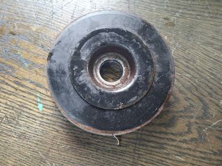 bontott FORD FOCUS II Főtengely Szíjtárcsa