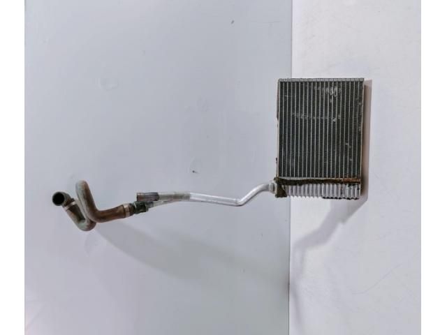 bontott FORD FOCUS II Fűtőradiátor